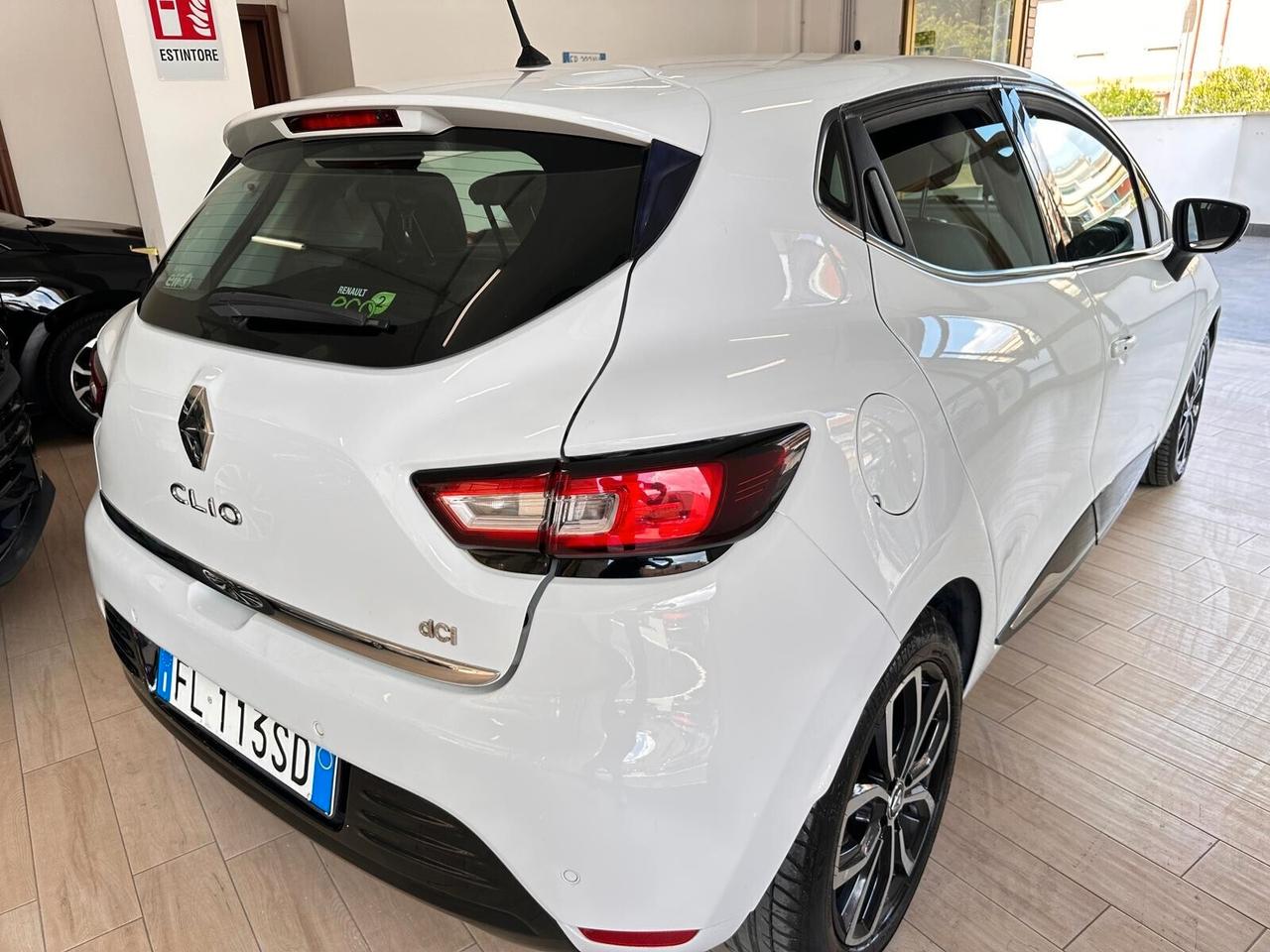 Renault Clio dCi 8V 90CV EDC Start&Stop 5 porte Energy Intens