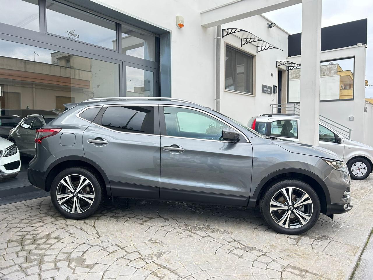 Nissan Qashqai 1.6 DCI 130Cv TEKNA TETTO-2018