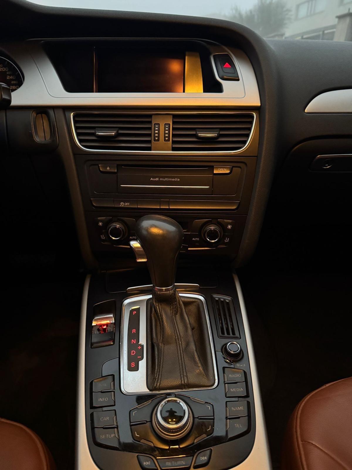 Audi A4 Avant 2.0 TDI Advanced. Cambio automatico