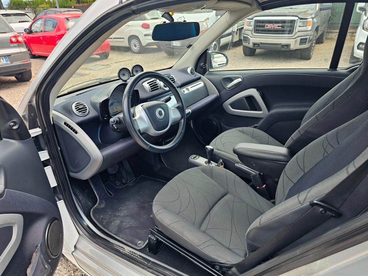 Smart ForTwo 1000 52 kW MHD cabrio passion