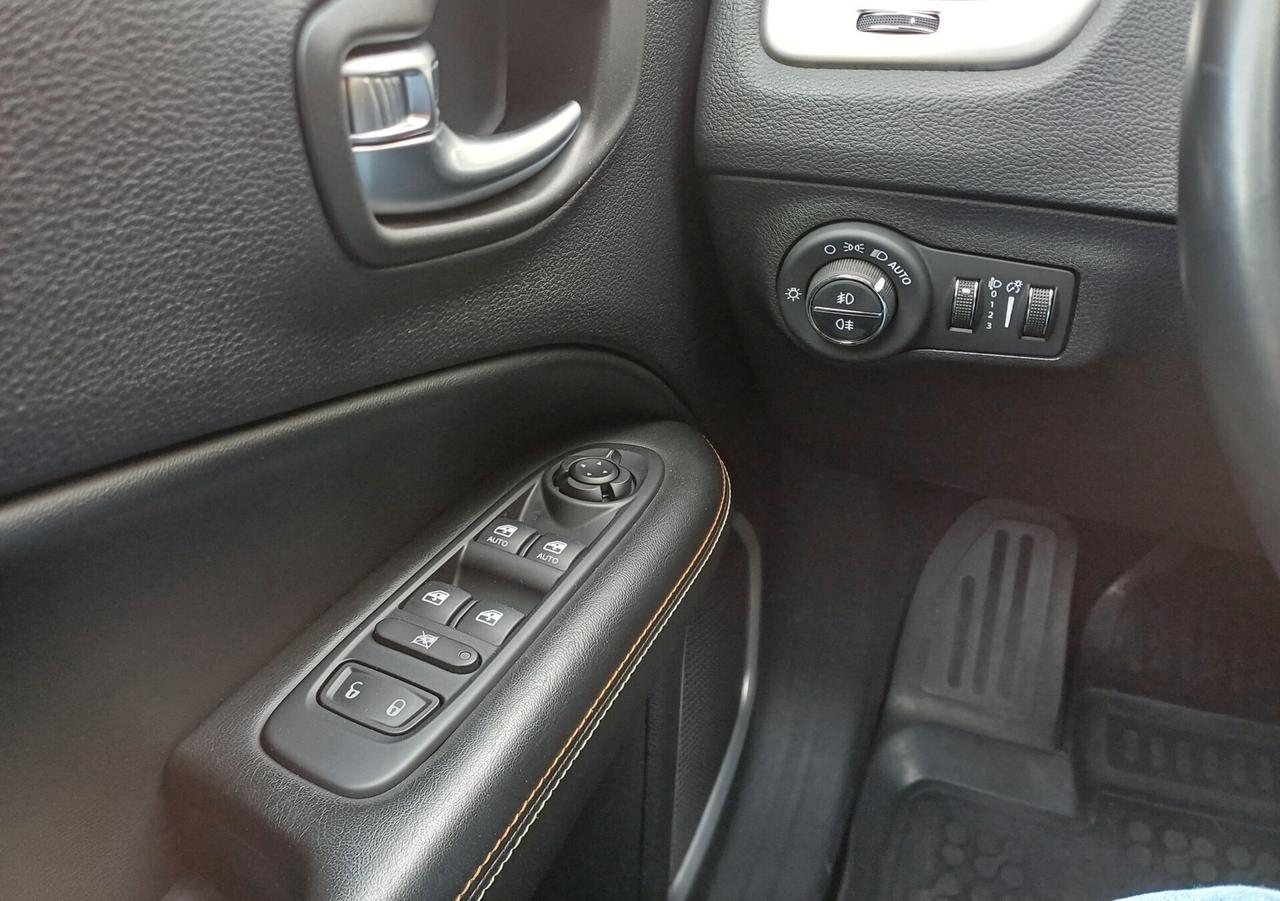 JEEP COMPASS 4X4 2.0 MULTIJET 140cv AT9 LONGITUDE