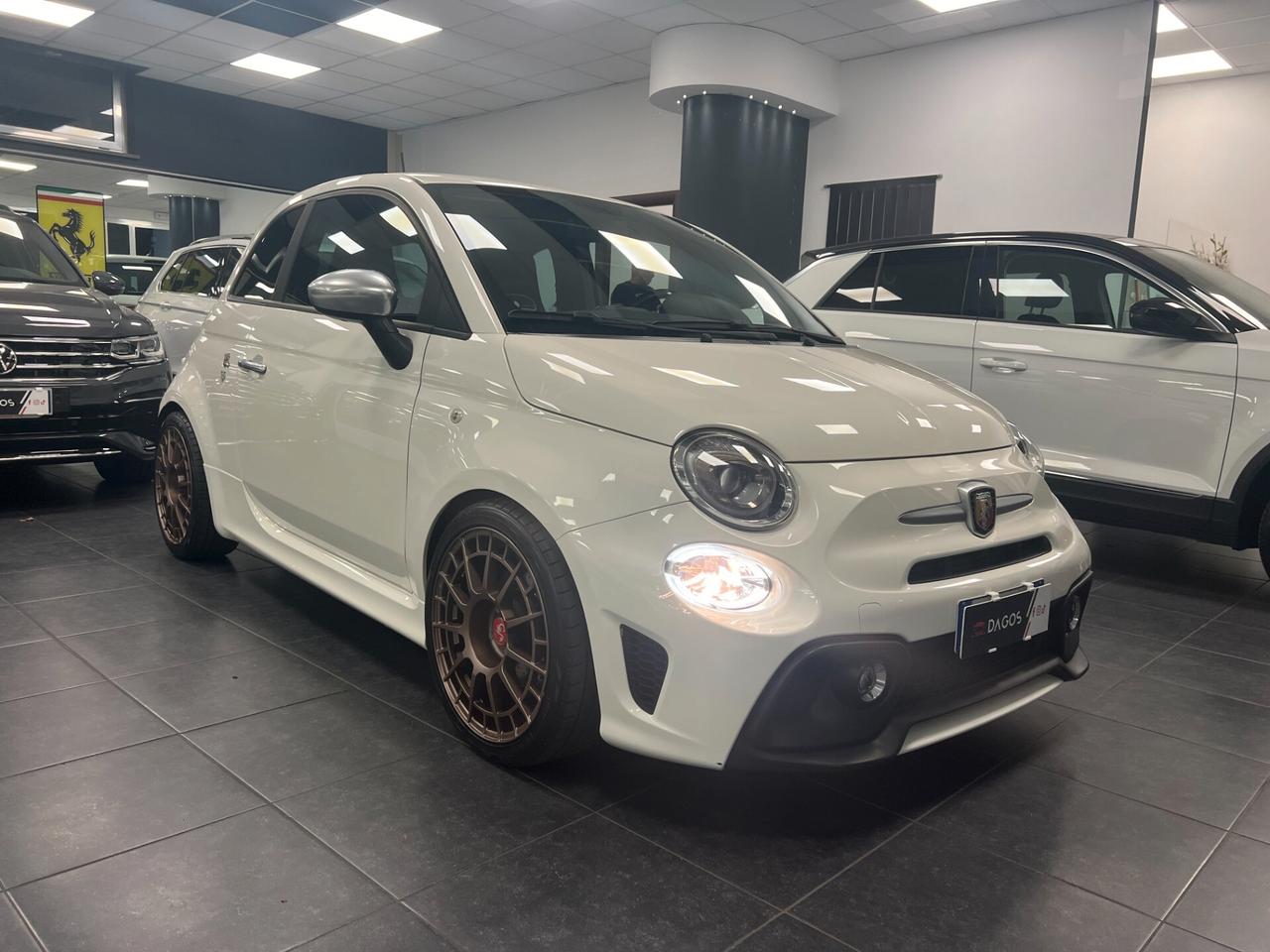 Abarth 595 TURISMO 1.4 Turbo T-Jet 165 CV