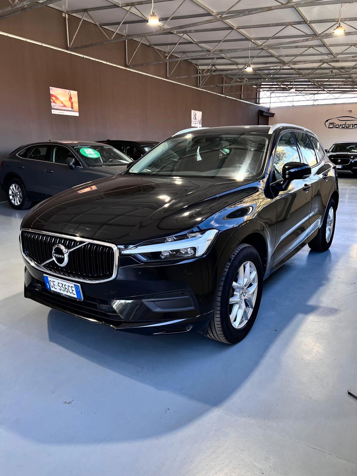 Volvo XC 60 XC60 B4 (d) AWD Geartronic Business Plus