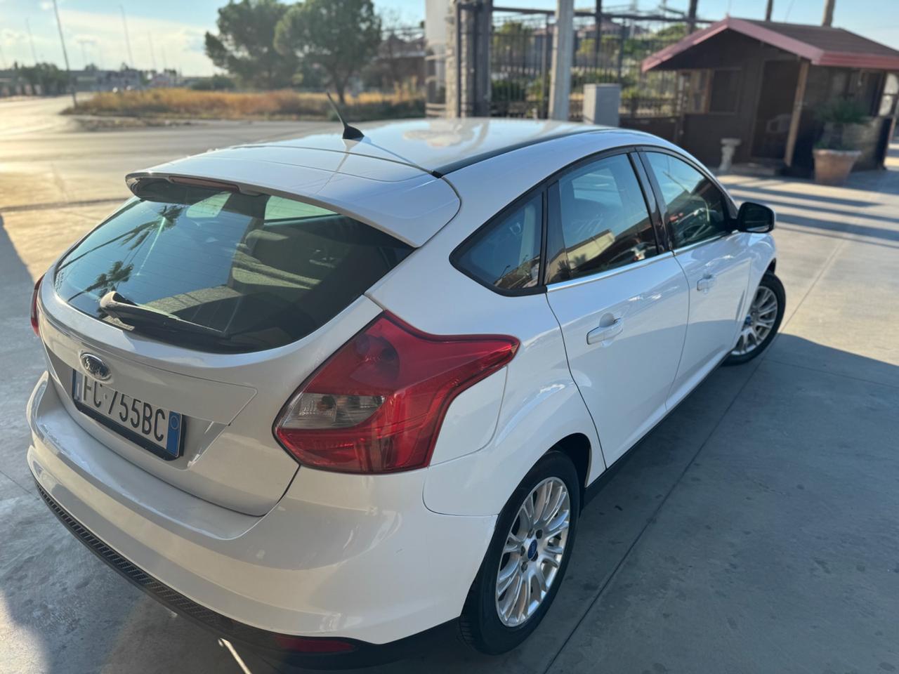 Ford Focus 1.6 TDCi 115CV 5p. Business