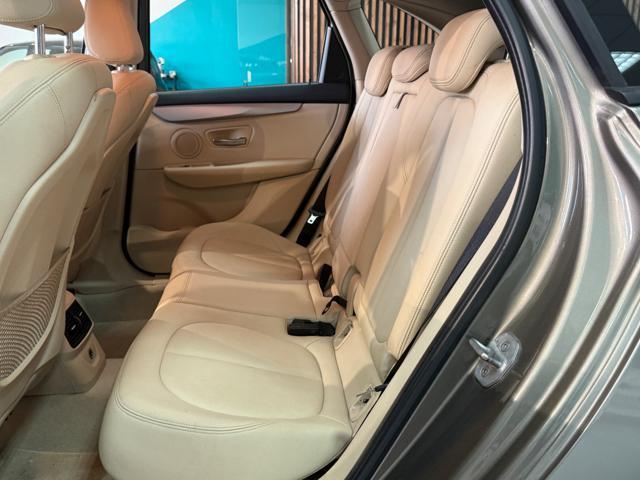 BMW 218 i Active Tourer Luxury