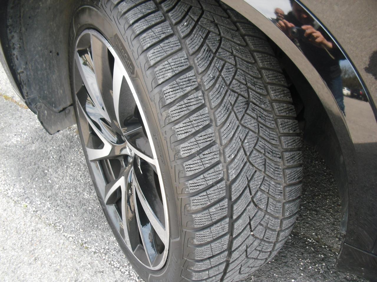 Volvo XC 90 XC90 D5 AWD Geartronic Inscription, FULL OPTIONAL, OTTIME CONDIZIONI!!