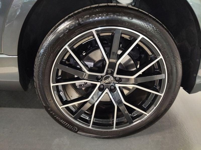 Audi Q8 Q8 3.0 tdi mhev S line edition quattro 286cv tiptronic