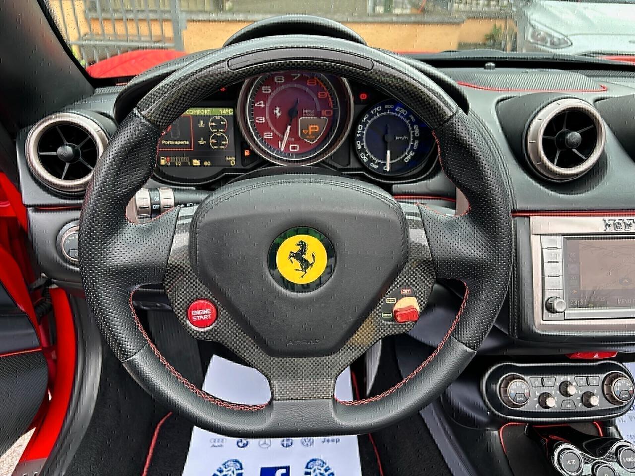 Ferrari California DCT 4.3 V8 460 CV