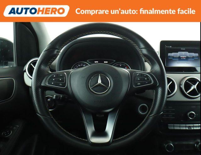 MERCEDES-BENZ B 200 d Automatic Sport