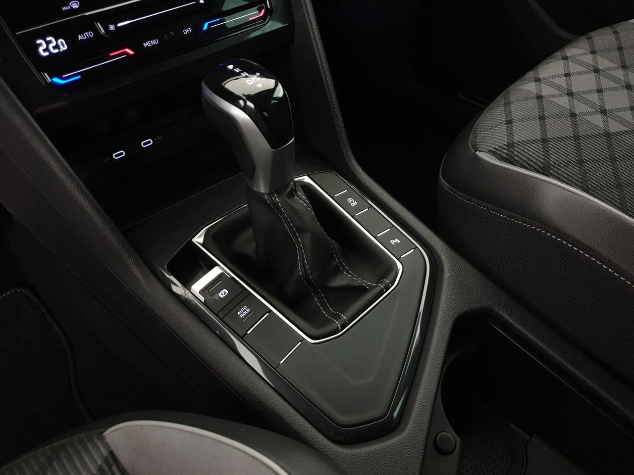 Volkswagen Tiguan 2.0 tdi r-line 150cv dsg