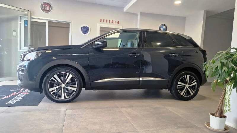 Peugeot 3008 BlueHDi 130 CV S&S EAT8 Allure