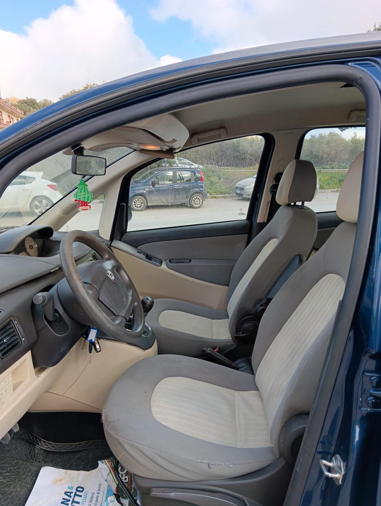 Lancia MUSA 1.3 Multijet 16V Oro