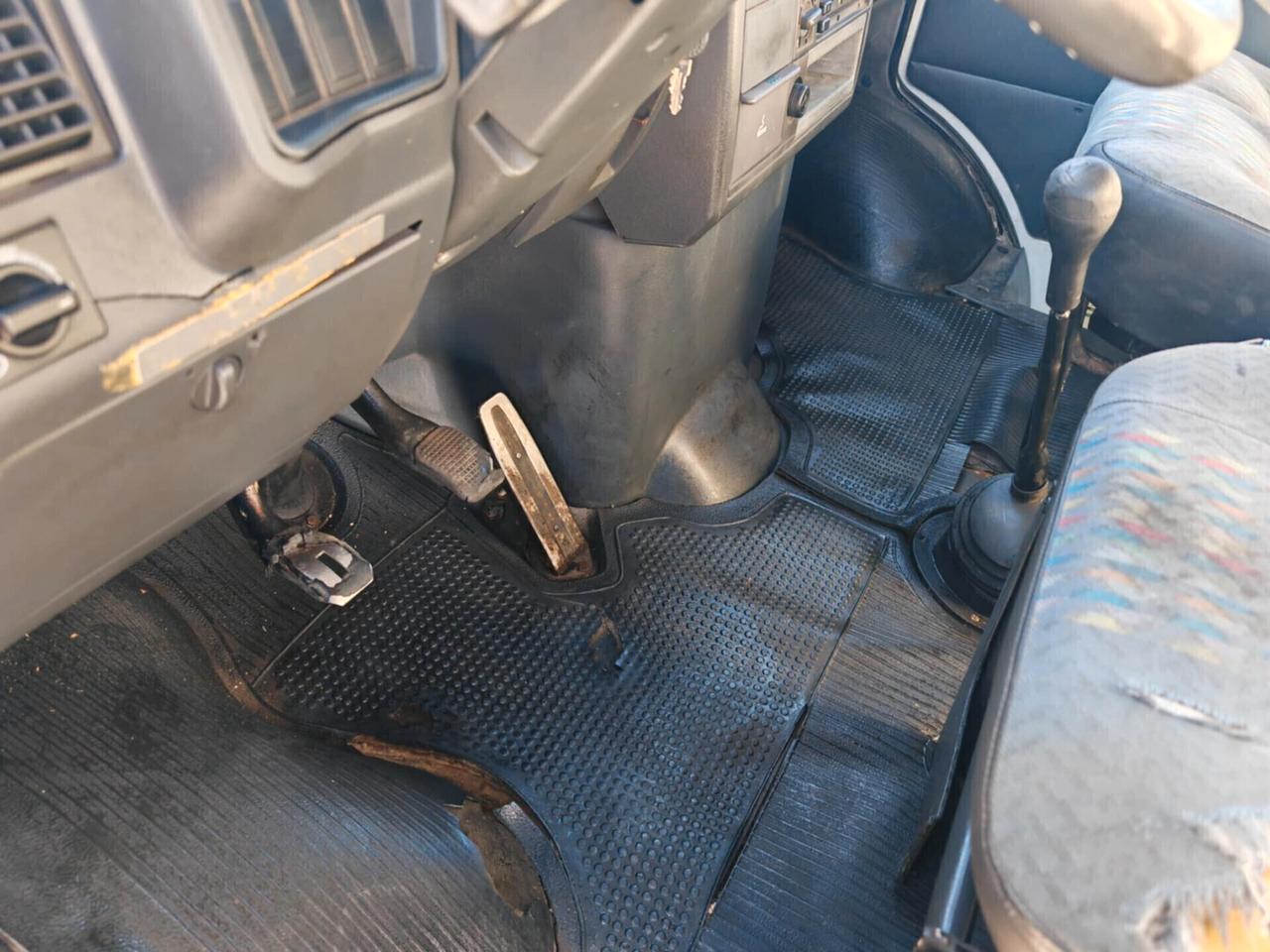 Iveco Daily 35.12 2.8 TDI Classic Gru 35q