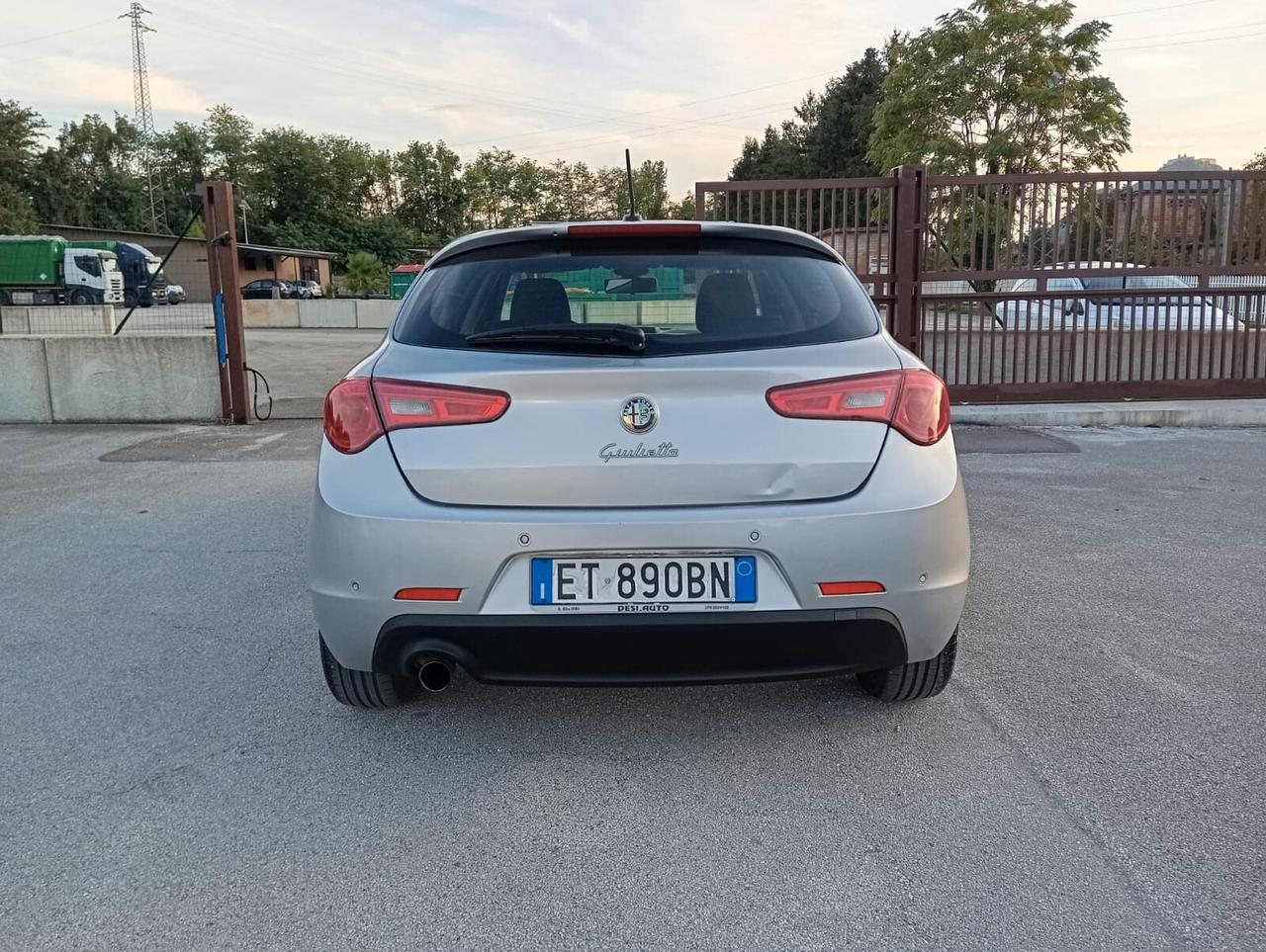 Giulietta 105 CV "MANIACALE" UNIPRO
