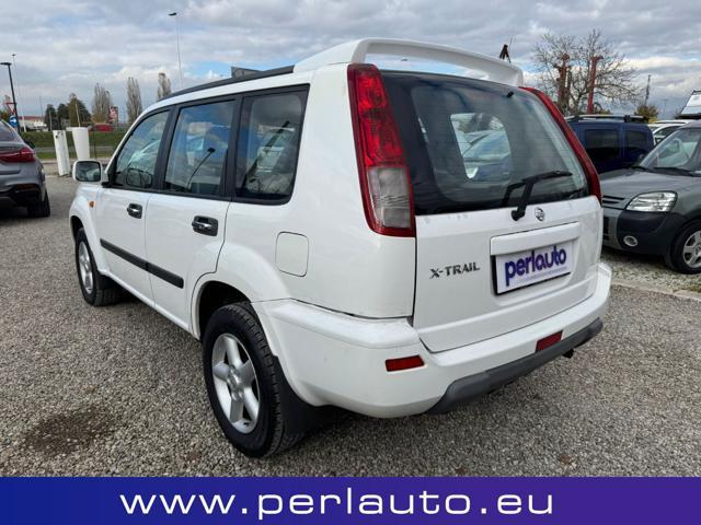 NISSAN X-Trail 2.2 TD Di Adventure