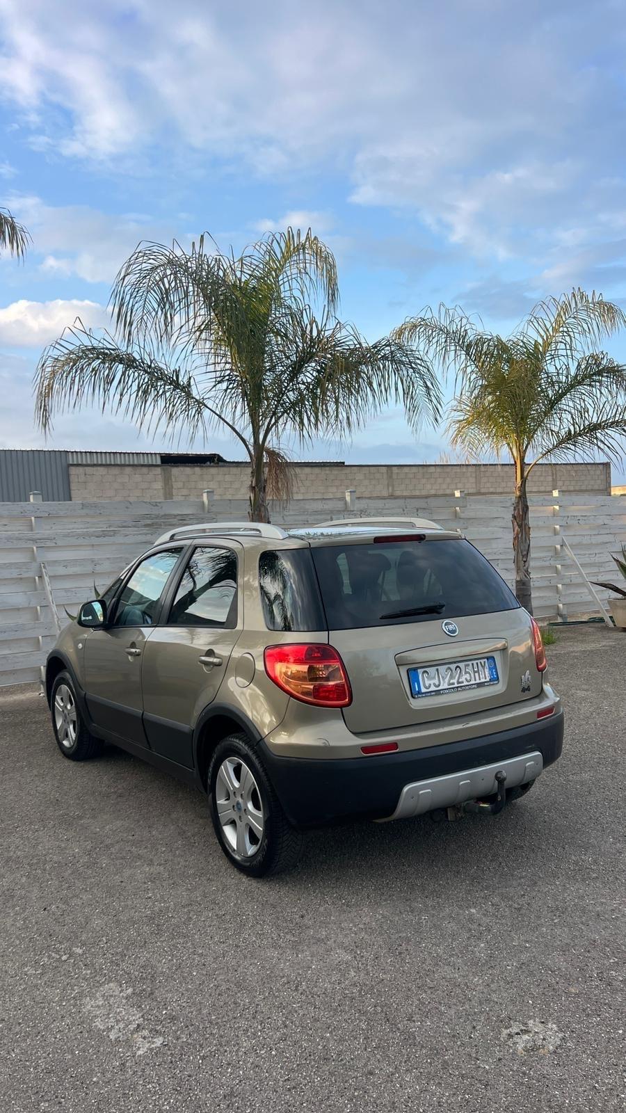 Fiat Sedici 1.9 MJT 4x4 con gancio traino omologato