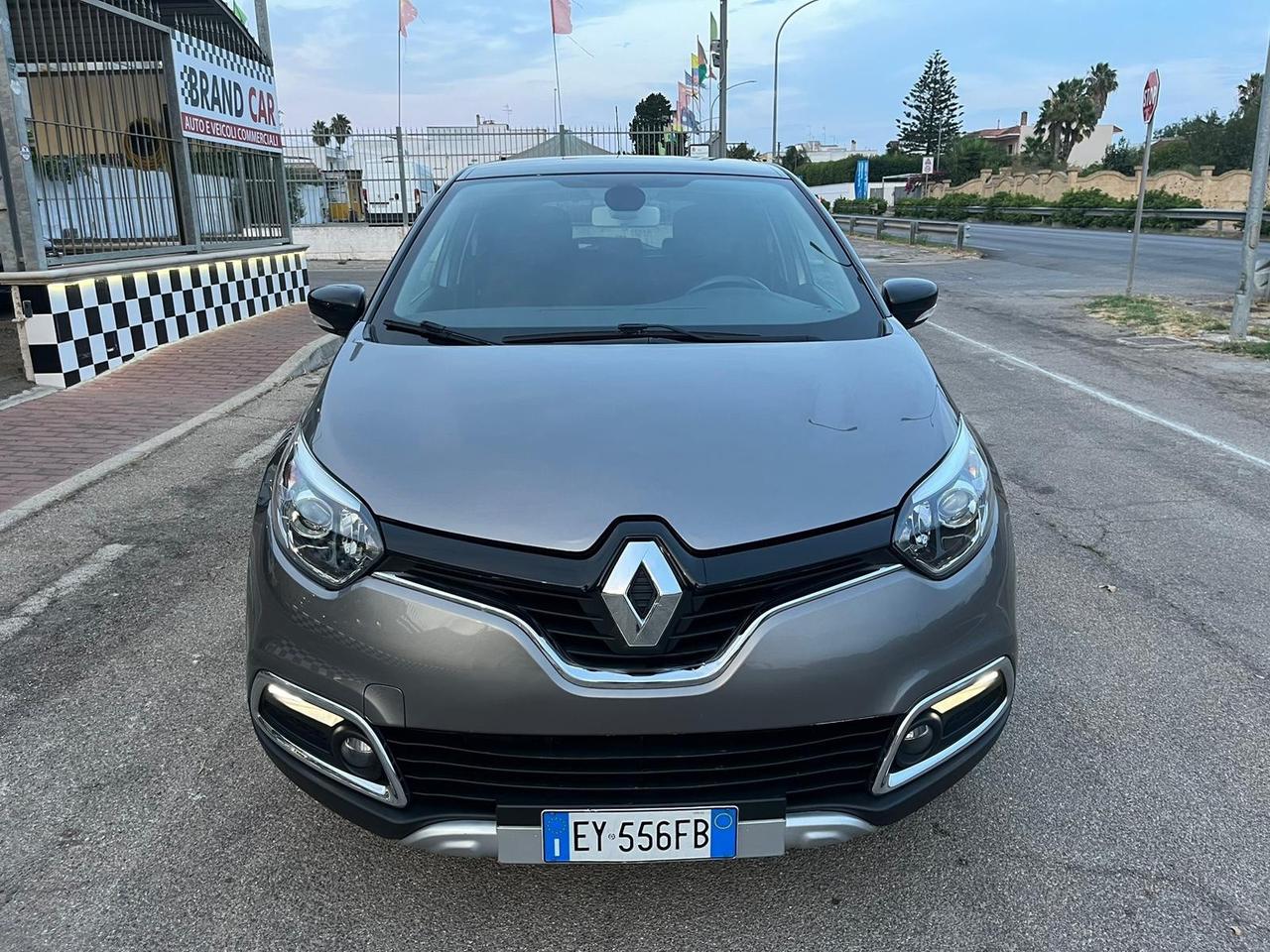 Renault Captur 1.5 dCi Project Runway Unipro 2015