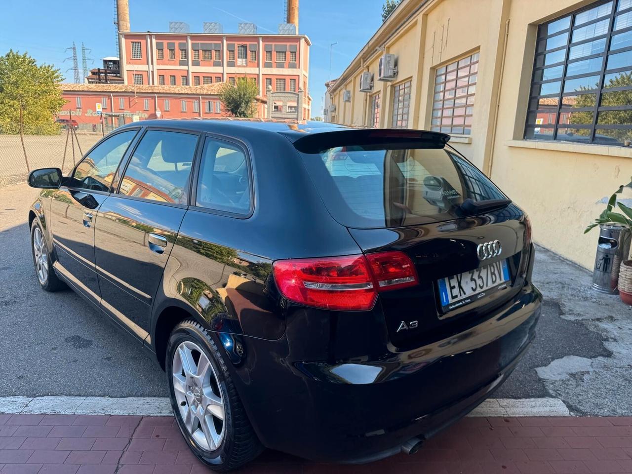 Audi A3 Anno 2011 1.6 Diesel 90 CV CINGHIA FATTA