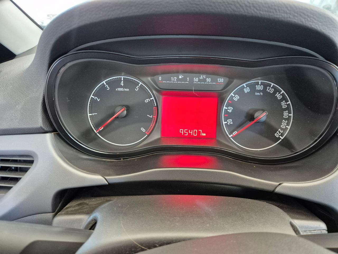 Opel Corsa 1.2 5 porte Advance