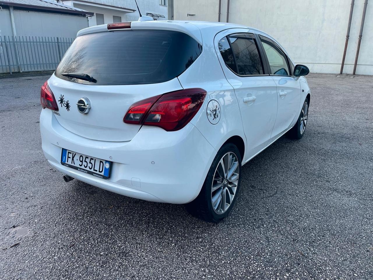 Opel Corsa 1.4 90CV GPL Cosmo 5 porte Innovation