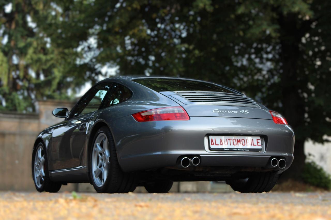 Porsche 911 Carrera 4S Coupé