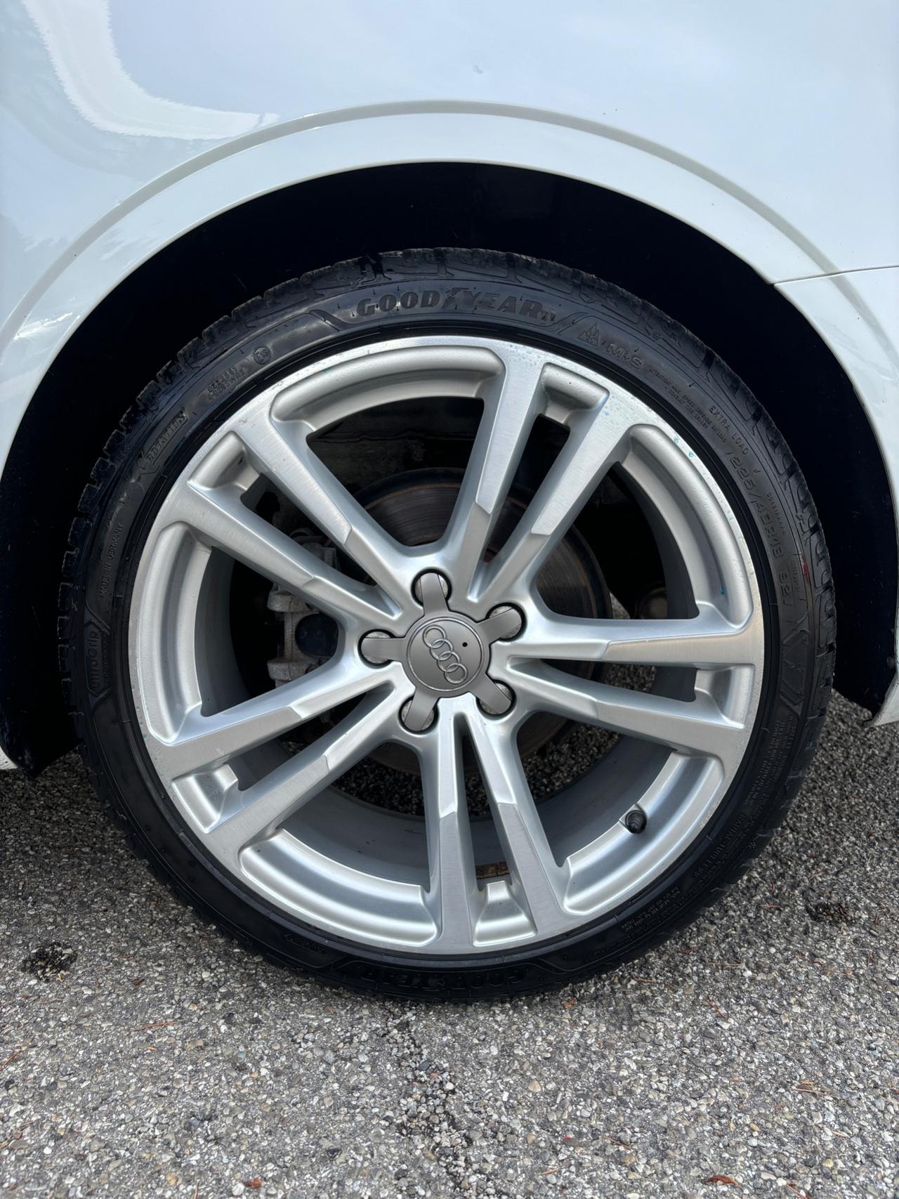 Audi A3 Cabrio 2.0 TDI S tronic - 2014