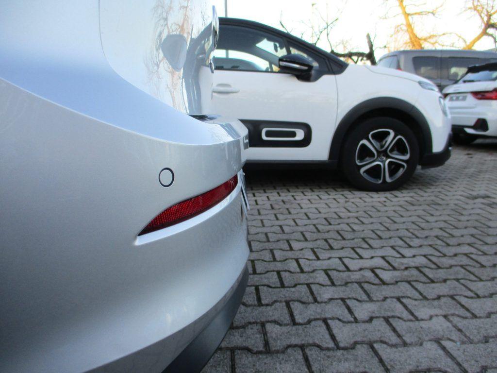 Volkswagen Golf 2.0 TDI DSG SCR Life Carplay/Led