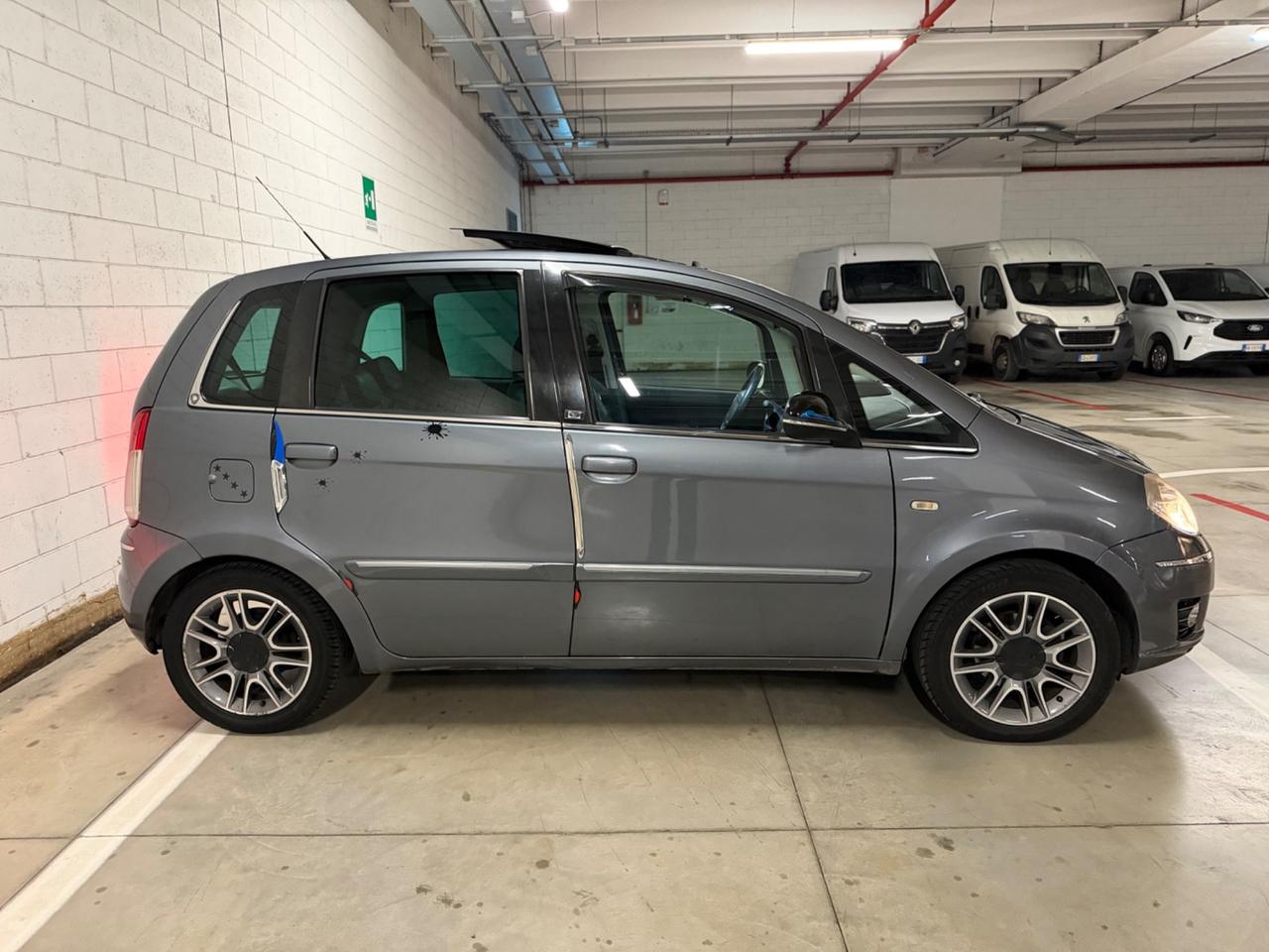 Lancia MUSA 1.4 16V Poltrona Frau