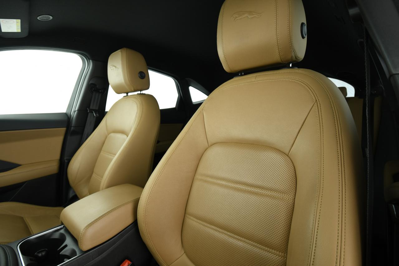 JAGUAR E-Pace 2.0d i4 mhev R-Dynamic SE awd 163cv auto N1+PREZZO+IVA+CAMERA 360