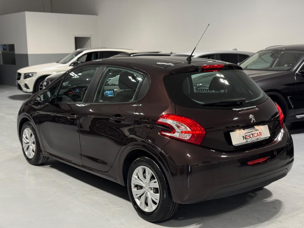 Peugeot 208 1.2 VTi 82 CV 5 porte Access