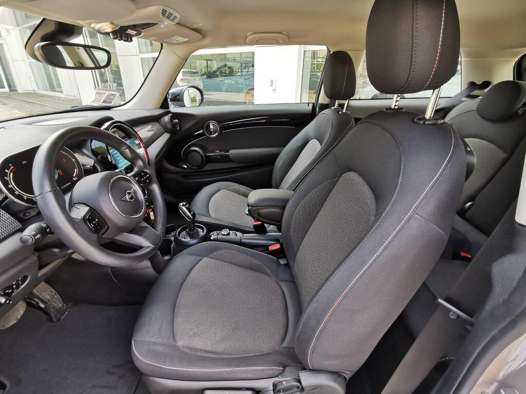 Mini Cooper 1.5 TwinPower Turbo Cooper Business DCT