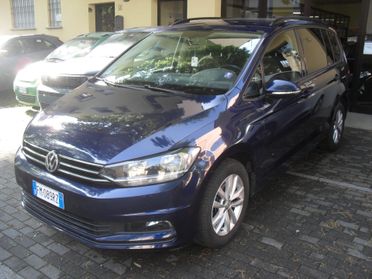 Volkswagen Touran 2.0 TDI 150 CV SCR DSG Business BlueMotion Technology