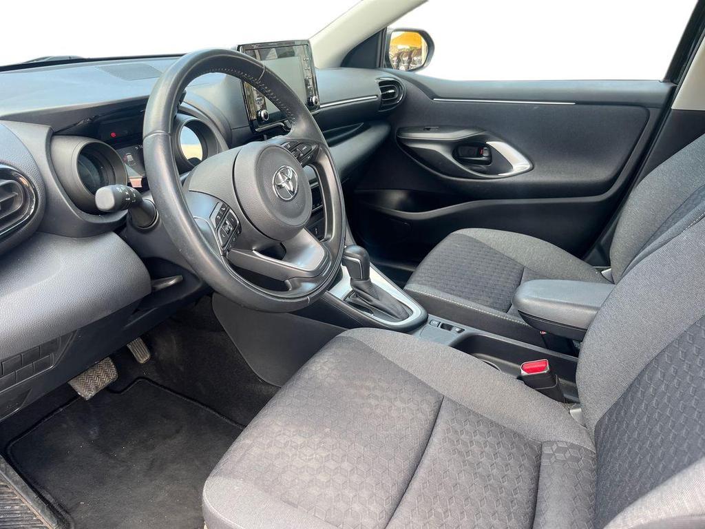 Toyota Yaris 1.5 hybrid Trend