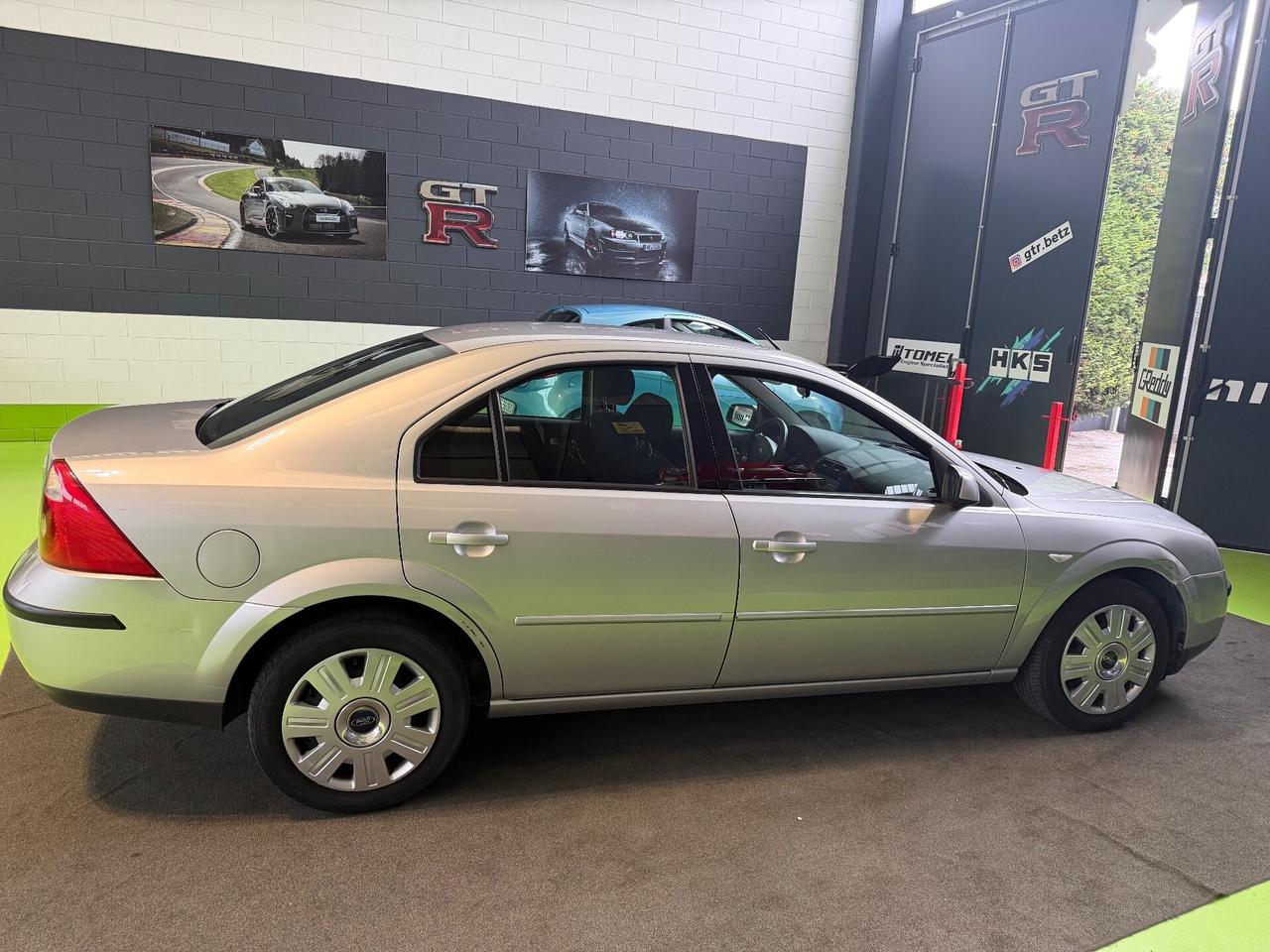 Ford Mondeo 1.8i 16V 125cv —SOLO 89.300KM- METANO