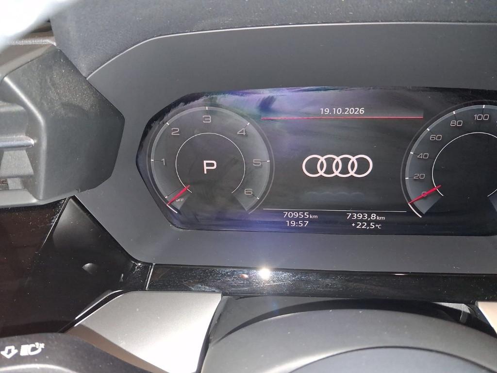 AUDI A3 4ª serie - A3 SPB 35 TDI S tronic S line edition