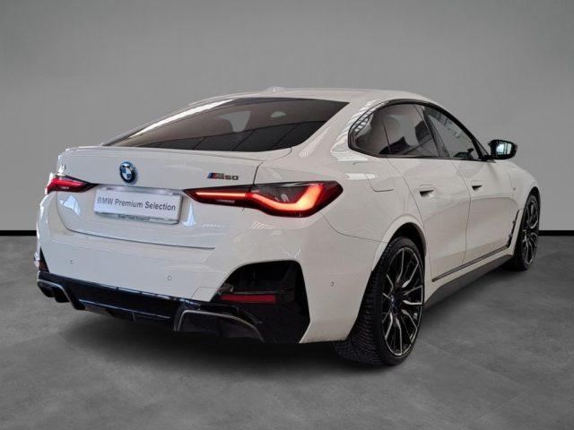 BMW i4 M50 Aut. + Tetto apr.
