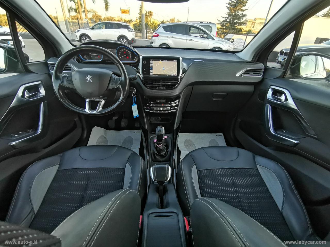 PEUGEOT 2008 PureTech 82 Allure
