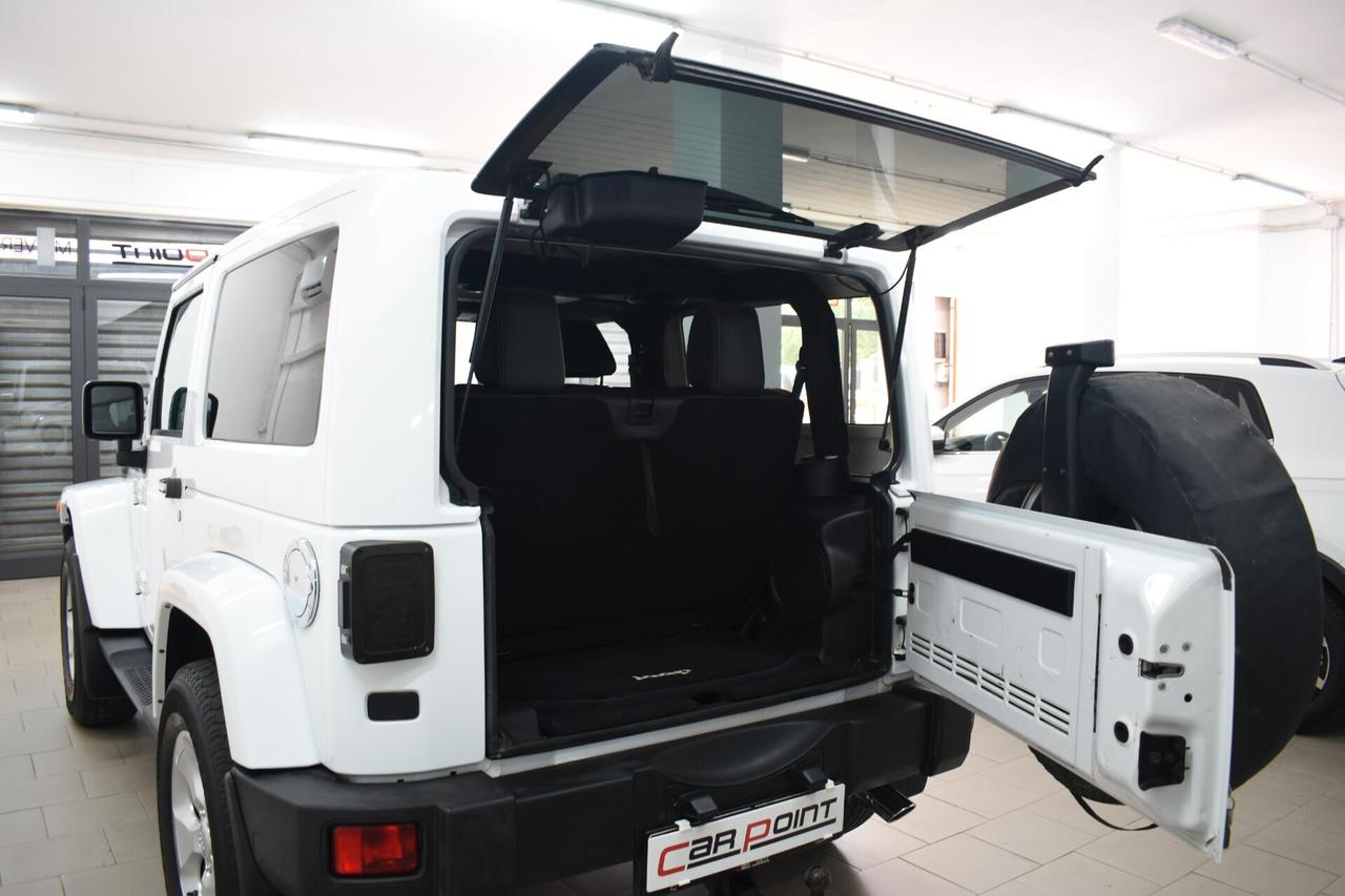 Jeep Wrangler Unlimited 2.8 CRD DPF Sahara Auto