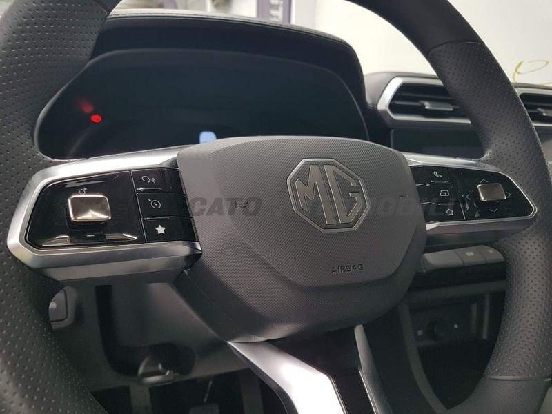 MG ZS NEW ZS ICE 1.5L MT STD Diamond Red