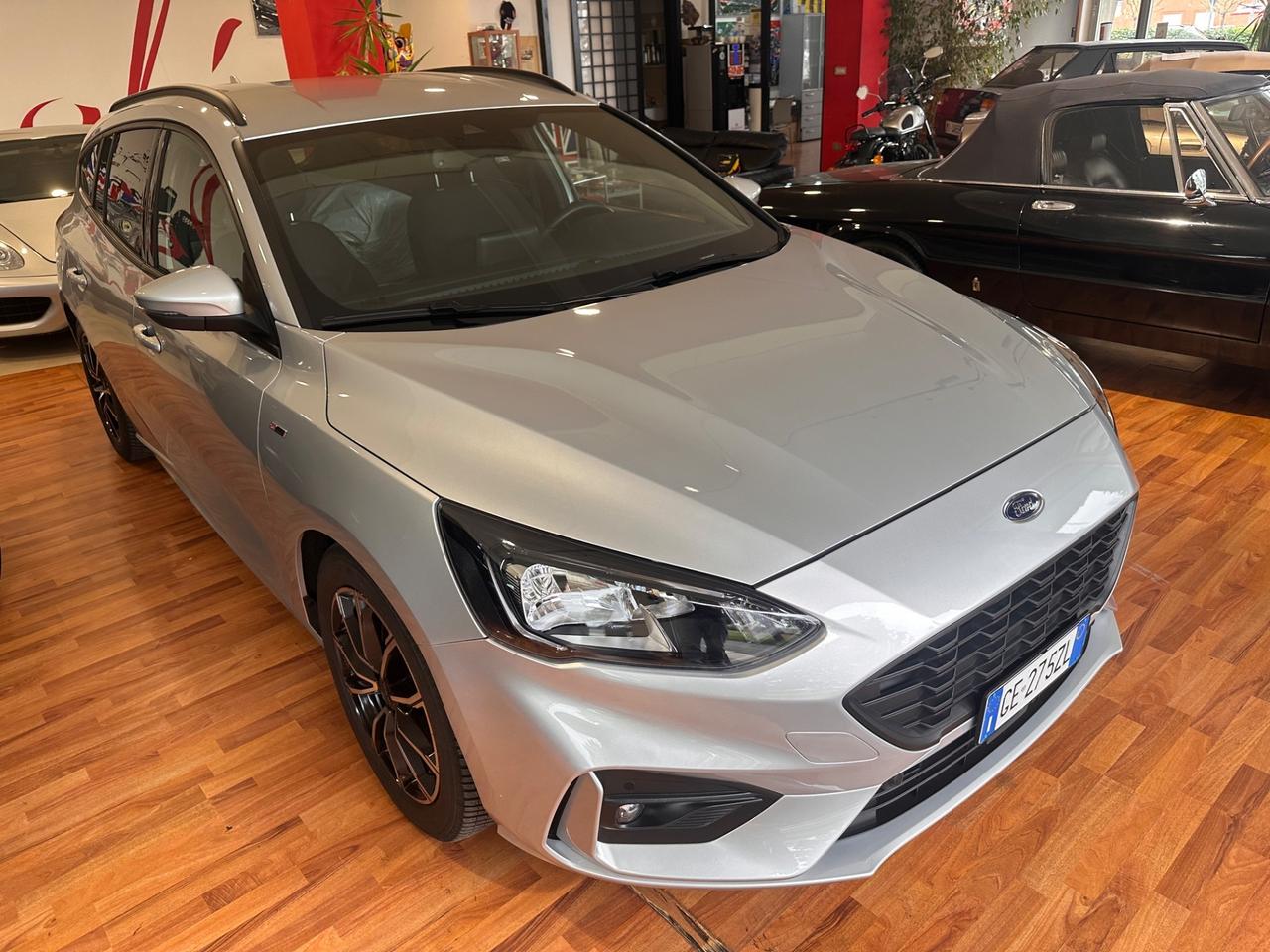 Ford Focus 1.0 EcoBoost Hybrid 125 CV SW ST-Line X