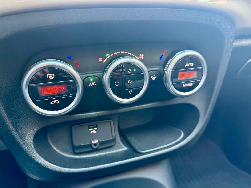 Fiat 500 L 1.3 mjt Trekking 85cv