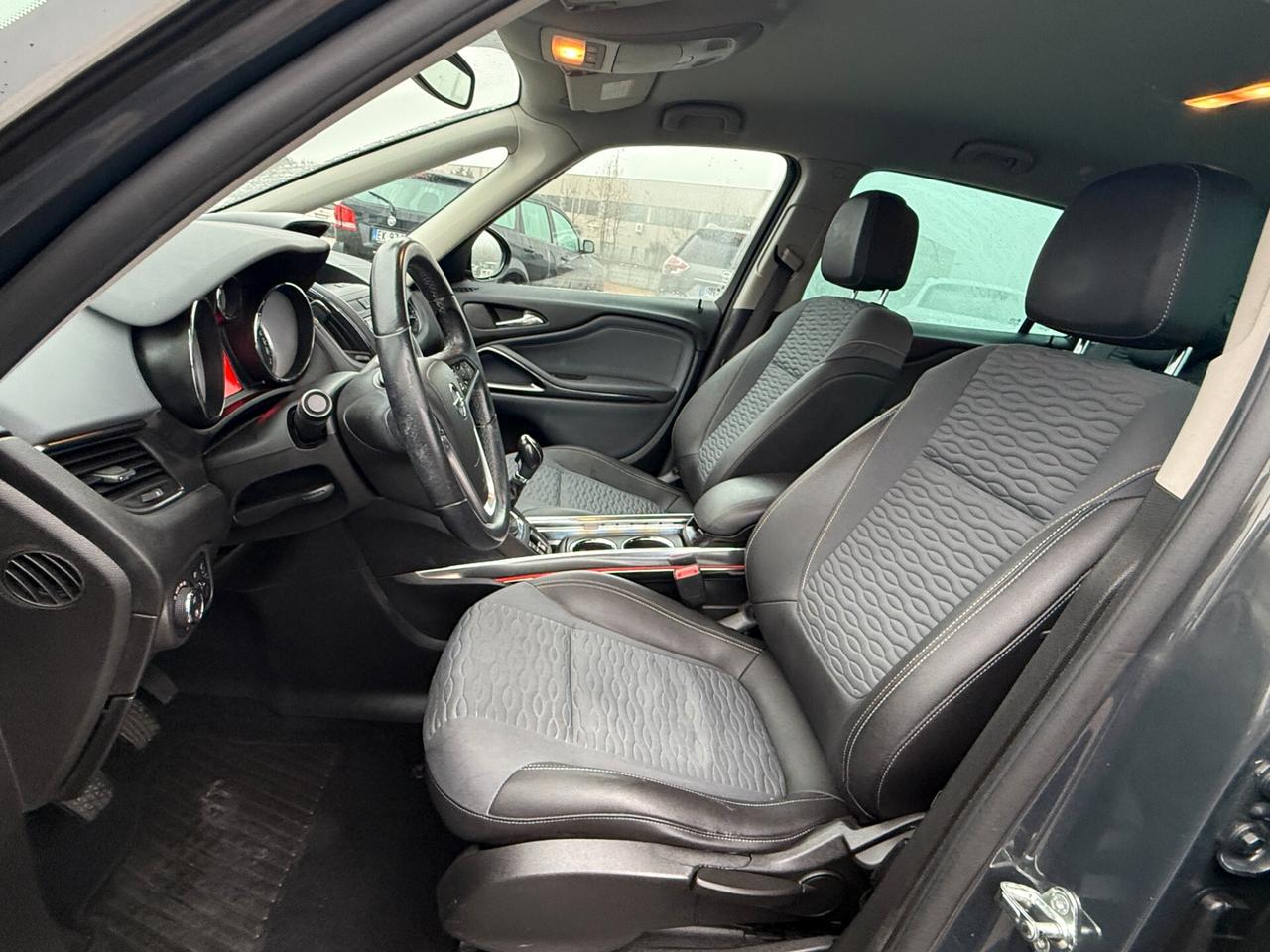 Opel Zafira Tourer 1.6 CDTi 136CV ECOflex 7 POSTI