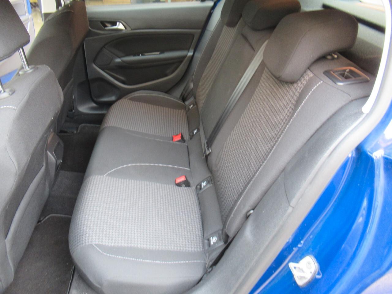 Peugeot 308 BlueHDi 130 S&S Allure