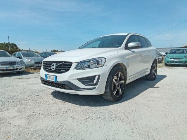 Volvo XC 60 XC60 D5 AWD Geartronic R-design Kinetic