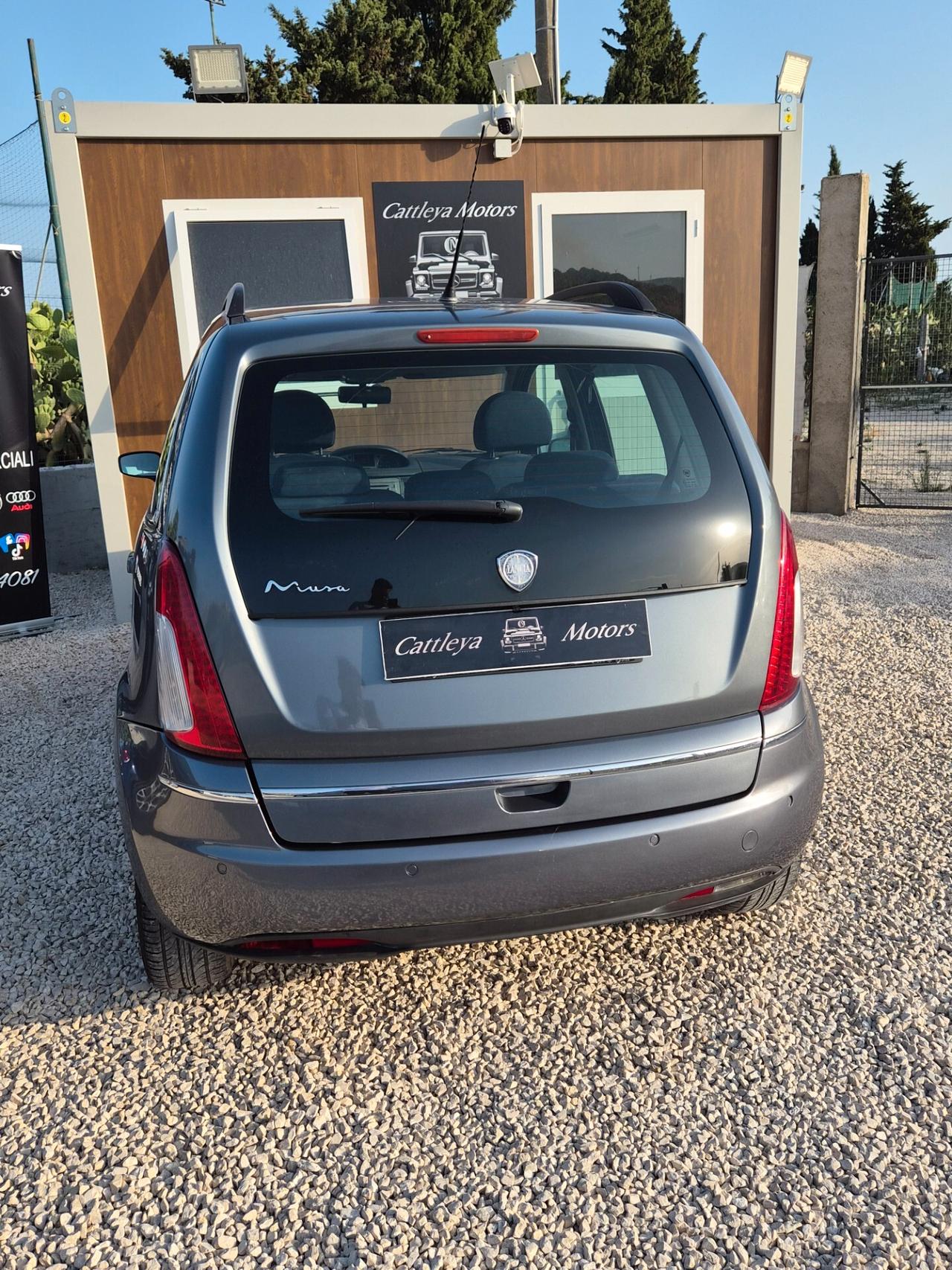 Lancia MUSA 1.6 Multijet Poltrona Frau