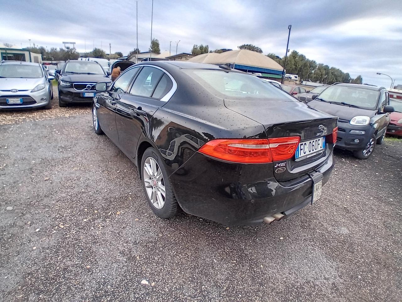 Jaguar XE 2.0 D 180CV aut. finanzio