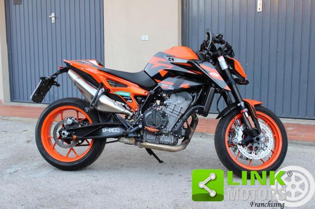 KTM 890 Duke GP