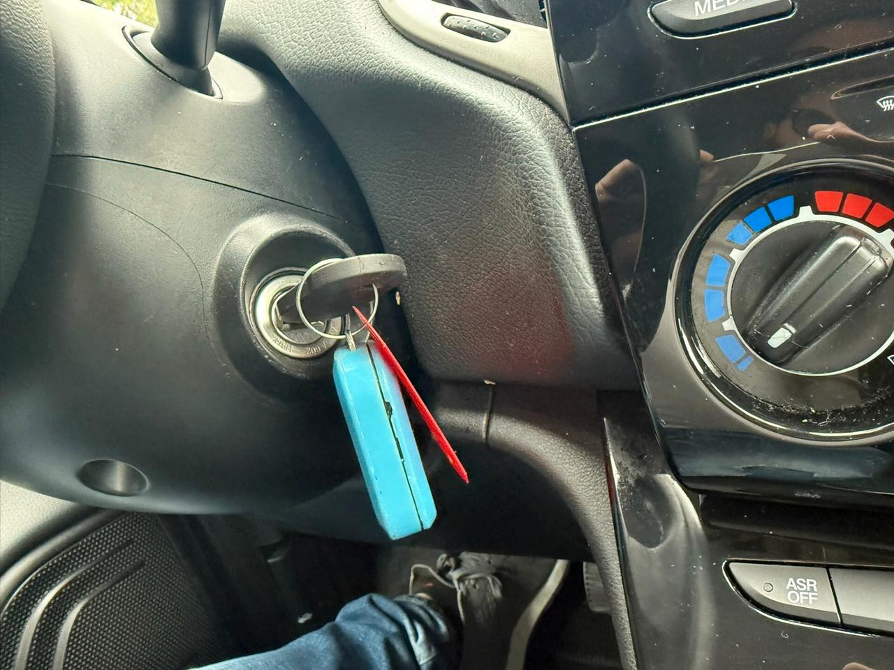 Lancia Ypsilon 1.3 MJT Gold