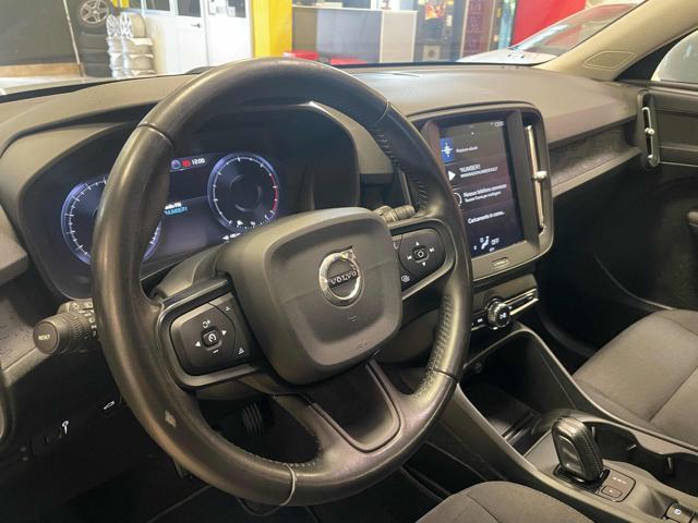 VOLVO XC40 D3 AWD Geartronic*NAVI/TELC/PDC*