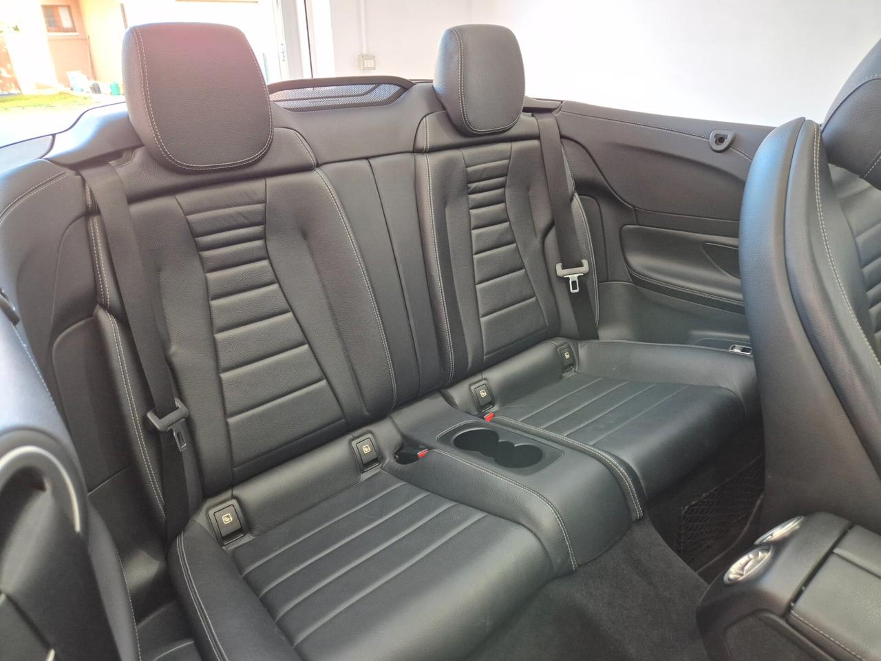 Mercedes-Benz E 220 d Cabrio Premium Plus AMG Line